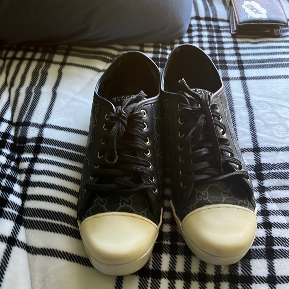 Gucci sneakers
